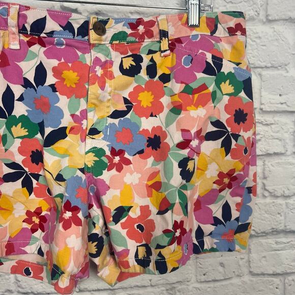 John's Bay Floral Shorts Women Size 16 - Picture 3 of 7
